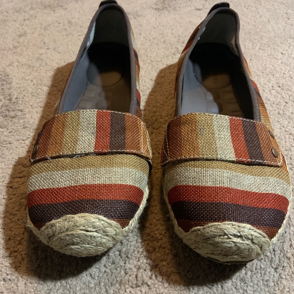 Multicolored Striped Flats